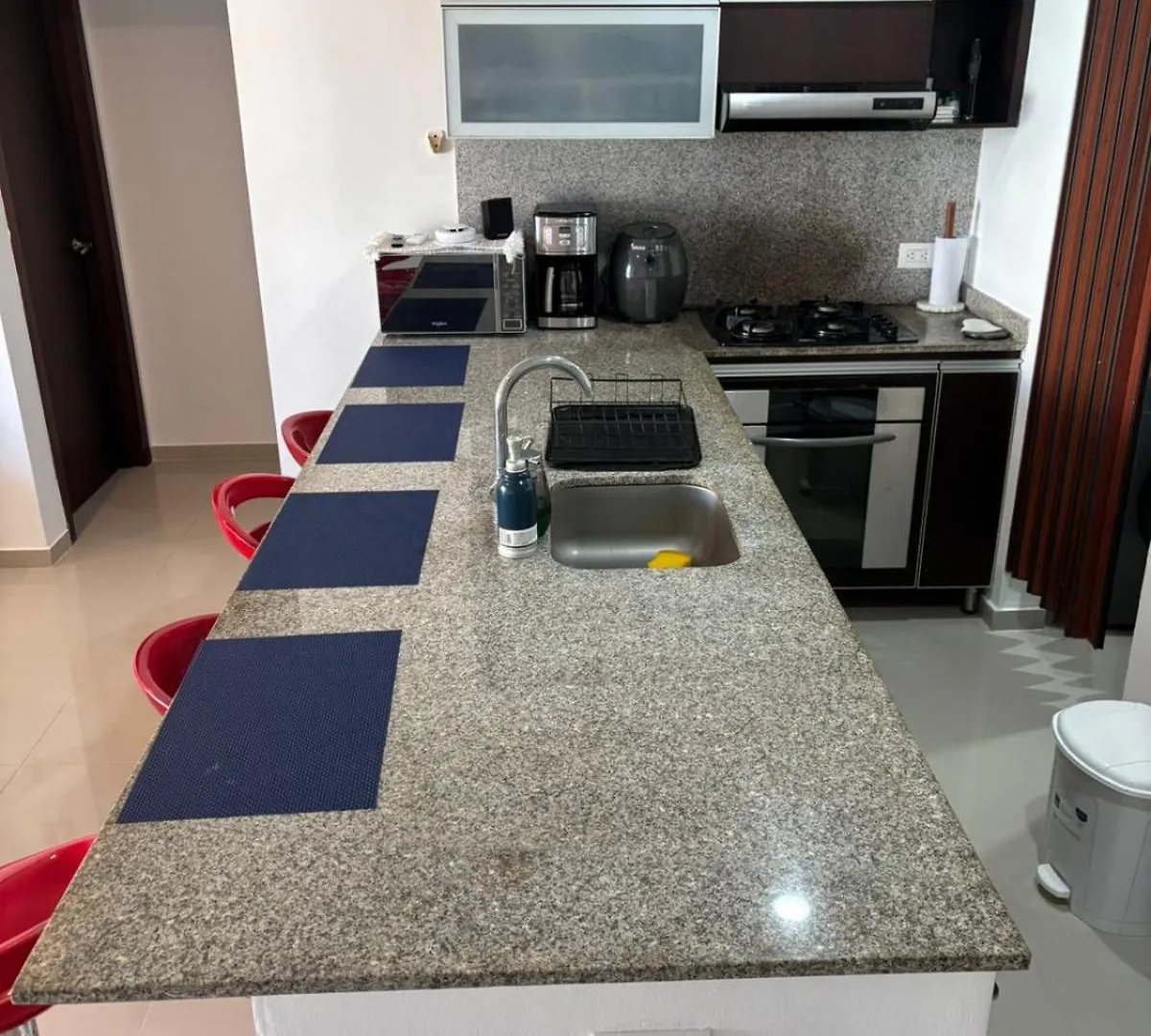 Cartagena Beachfront Apartment كولومبيا